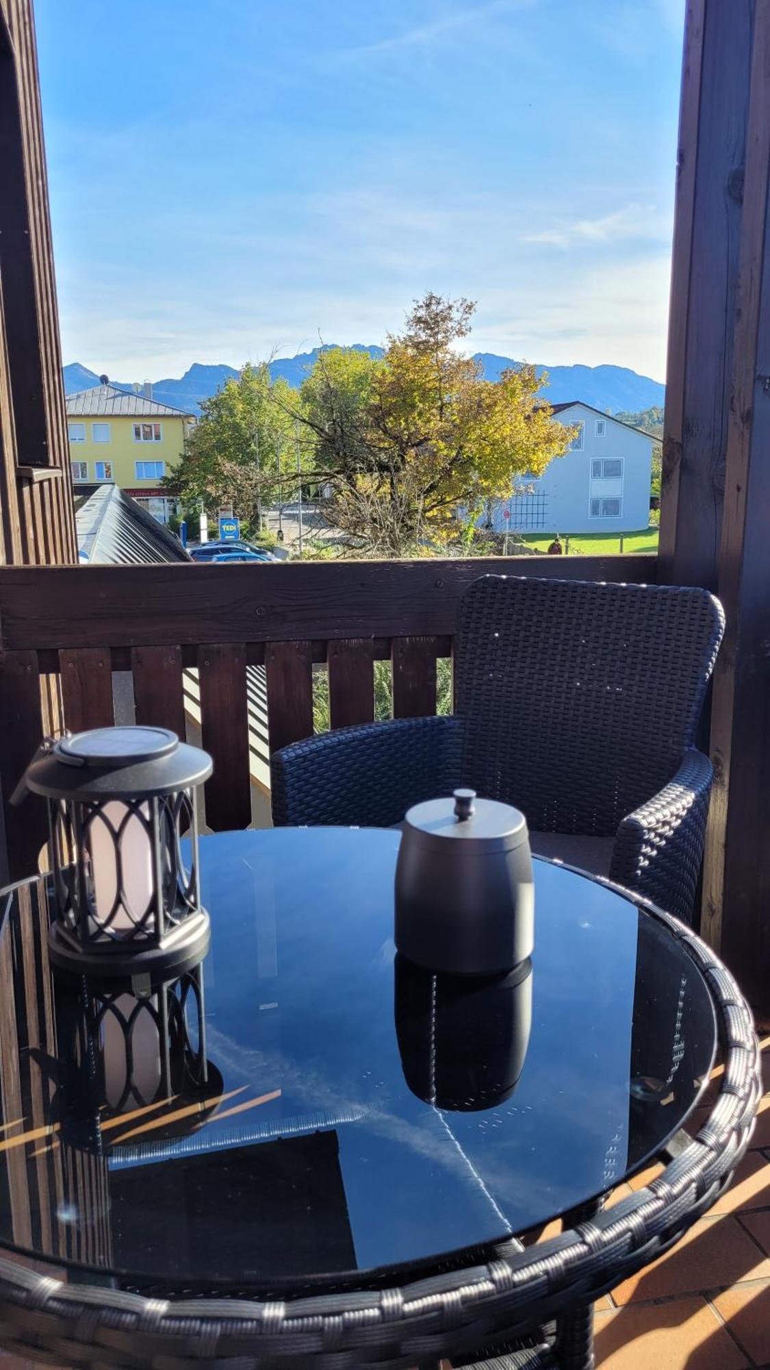 Apartment Madison Homes 50 Qm In Mit Balkon, Bergblick, Parkplatz, Zentral Gelegen