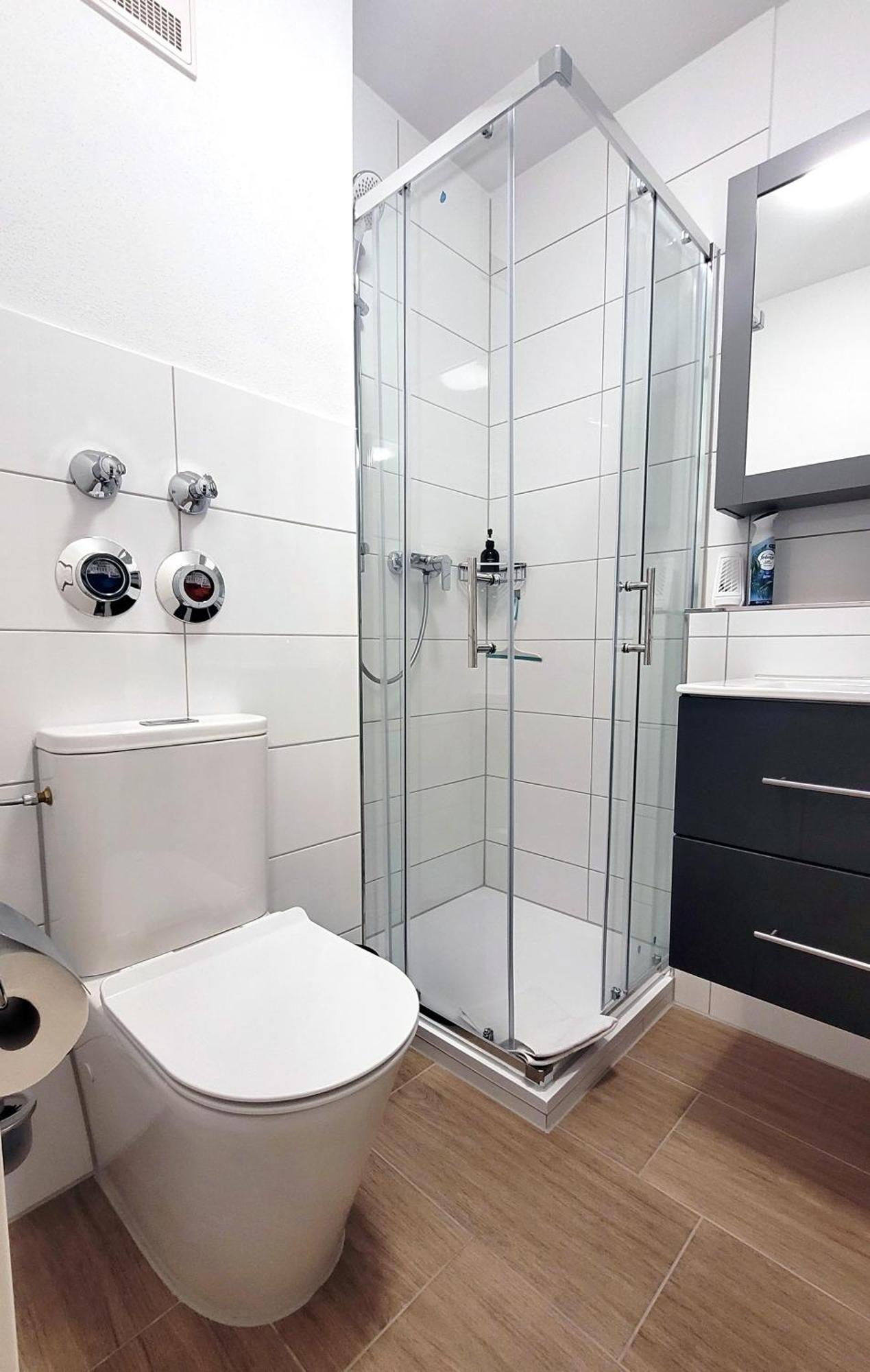 Apartment Madison Homes 50 Qm In Mit Balkon, Bergblick, Parkplatz, Zentral Gelegen Prien am Chiemsee