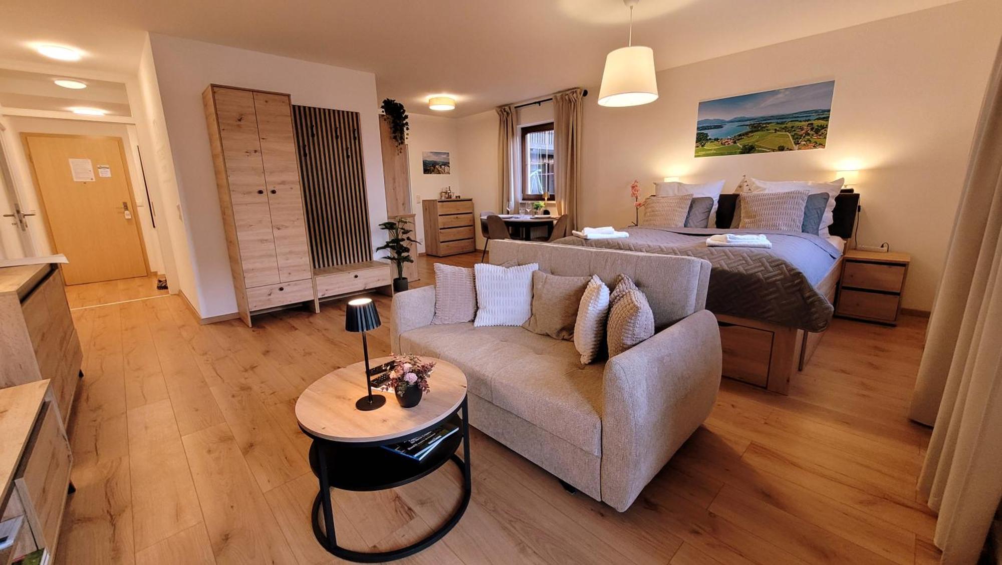 Apartment Madison Homes 50 Qm In Mit Balkon, Bergblick, Parkplatz, Zentral Gelegen
